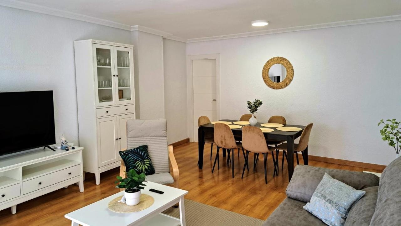 Garden Beach Apartment Torrevieja Dış mekan fotoğraf